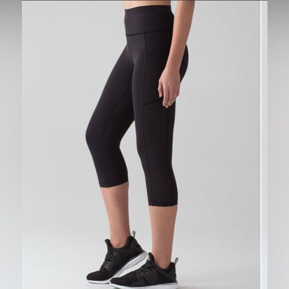 Lululemon mind over miles crop leggings black size 4 w6Acws - Picture 5 of 10